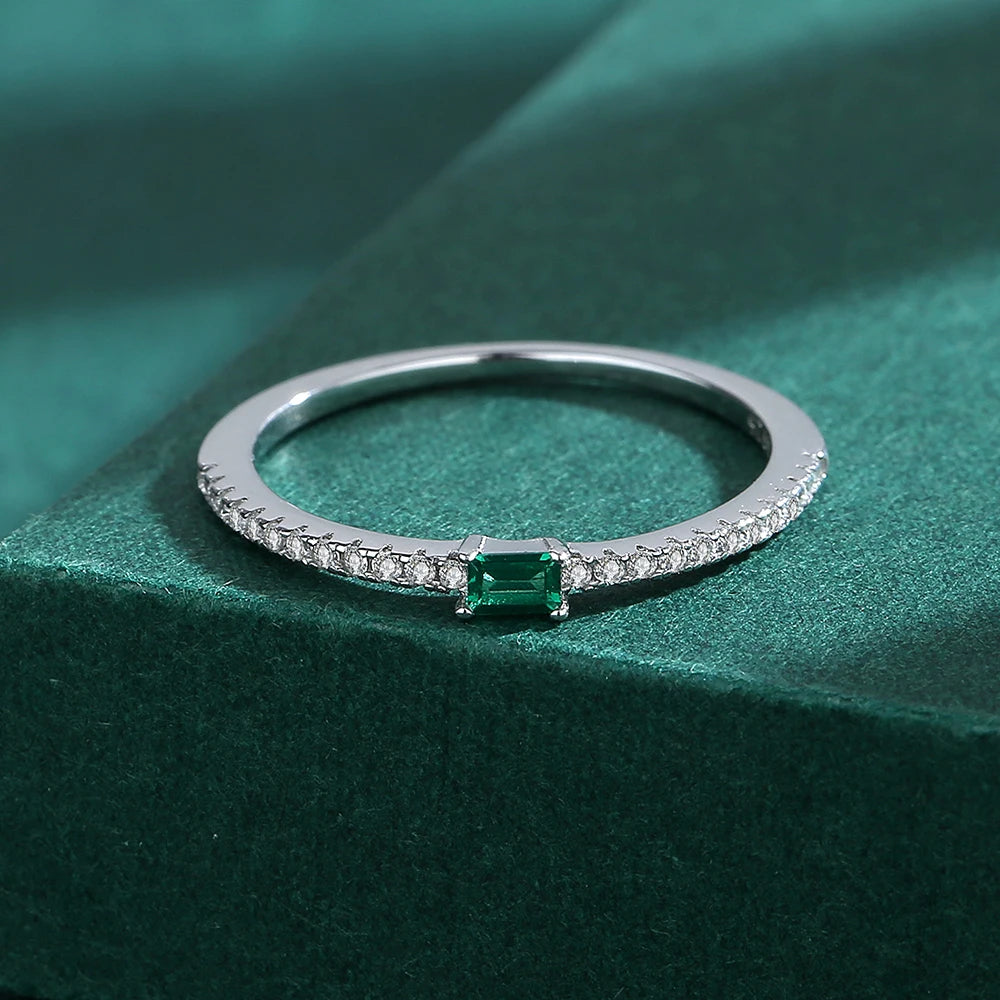 2022 NEW Classic Rectangular Emerald Ring